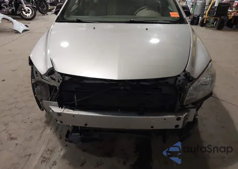 2011 Chevrolet Malibu Ls from USA, damaged, VIN 1G1ZB5E15BF276151